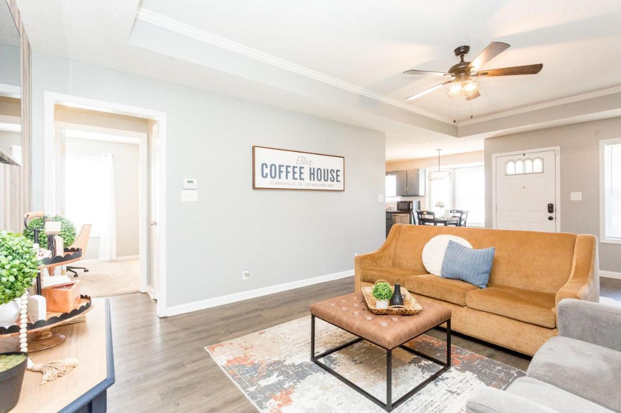 Hébergement de vacances Once-in-a-lifetime Coffee-themed For Up To 8 Clarksville